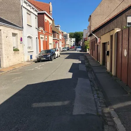 Une Escapade Tranquille, Proche De La Plage ! Dunkirk Exterior foto
